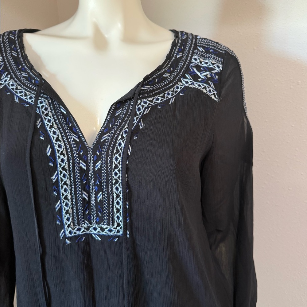 White House Black Market Black Blouse with Blue Embroidery - Picture 4 of 5